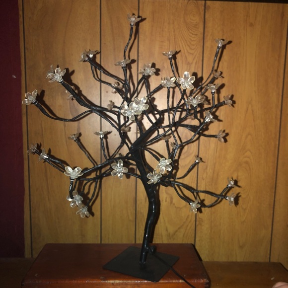 Multi colored light-up cherry blossom tree light/lamp - Picture 4 of 11